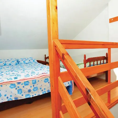 Lovely In Siroka With Kitchen Holiday home *