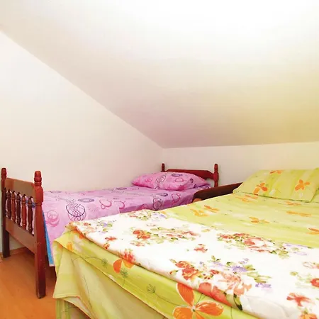 Siroka Bb Vi * Gdinj