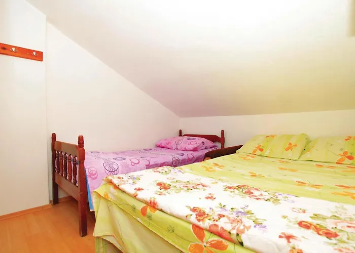 Siroka Bb Vi * Gdinj